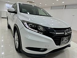Honda Vezel 1.5X CVT 2015 White Push Start Revcam